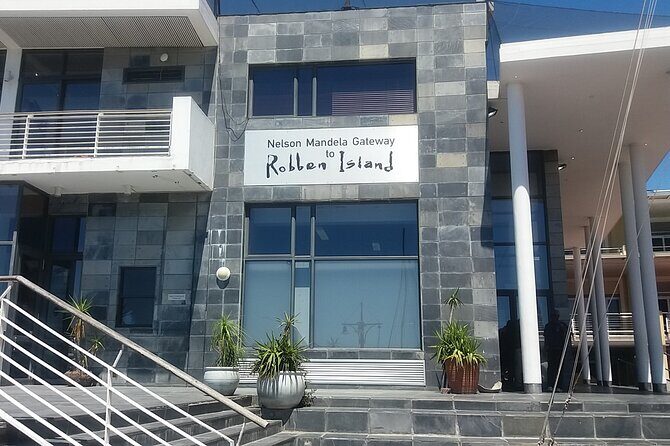 Robben Island Museum Stellenbosch Wineries Plus Ferry Ticket F/D - FAQ