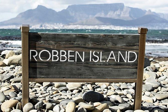 Robben Island Tour & Table Mountain guided Tour - Who Is This Tour Best For?