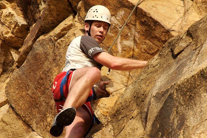 Rock Climbing at the Kangaroo Point Cliffs in Brisbane - The Itinerary: From Base to Climb