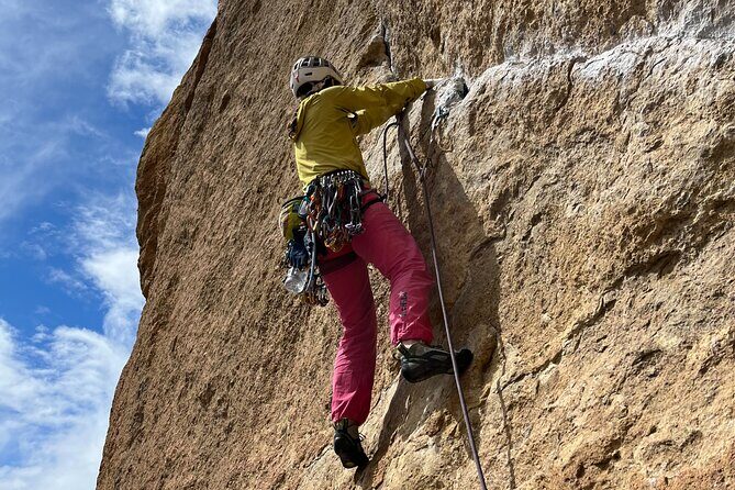 Rock Climbing Day Trip at Smith Rock State Park - What Travelers Say (Based on reviews)