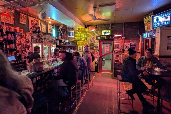 Rock'n'roll venues pub crawl including 2 free drinks and history - Exploring Melbourne’s Music Scene on a Pub Crawl