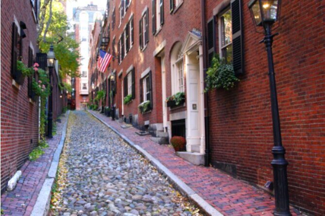 Rockstars of the Revolution: Blazing the Boston Freedom Trail - Exploring the Boston Freedom Trail: A Detailed Review