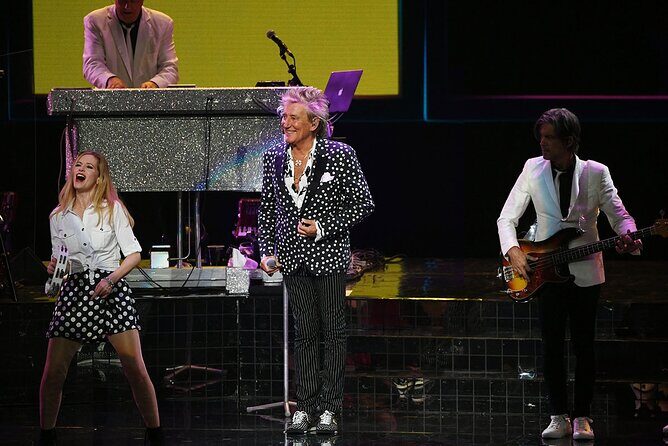 Rod Stewart: The Encore Shows at The Colosseum at Caesars Palace - Analyzing the Cost vs. Experience