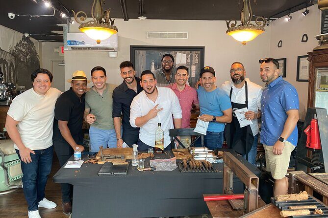 Roll Your Own Cigar in Miami - Practical Tips for Participants