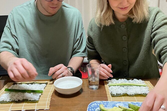 Rolled Sushi Making 30 minutes from Shibuya/Vegetarian Available - FAQs