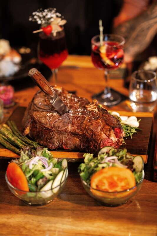 Romantic Dinner at Bovinos Steakhouse - Key Points