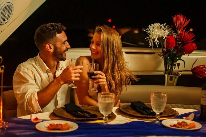 Romantic Dinner Cruise in Cairo Nile for Couples (Luxury) - Key Points