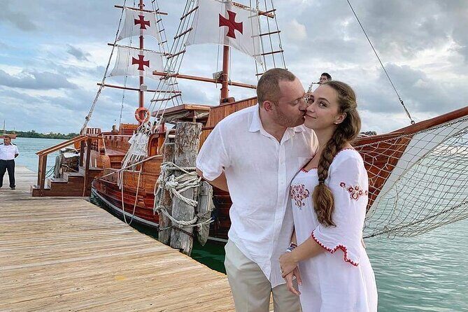 Romantic Dinner Sunset - Sailing Away on the Beautiful Lagoon Nichupte - Authentic Experiences & Real Traveler Feedback
