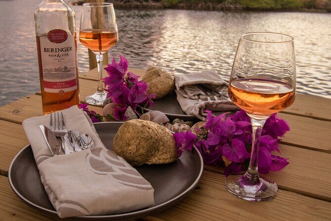 Romantic Floating Picnic Experience - Who Should Consider This Tour?