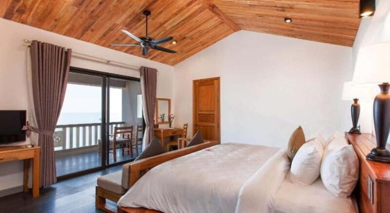 Romantic Getaway & Cooking Experience Vedana Lagoon Resort - An Authentic Taste of Vietnam with a Scenic Backdrop