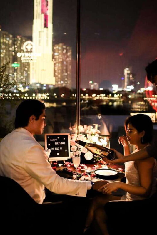 Romantic Honeymoon Dinner With Sightseeing Cruise On River - The Night Cruise: A Serene Sojourn on the Saigon River