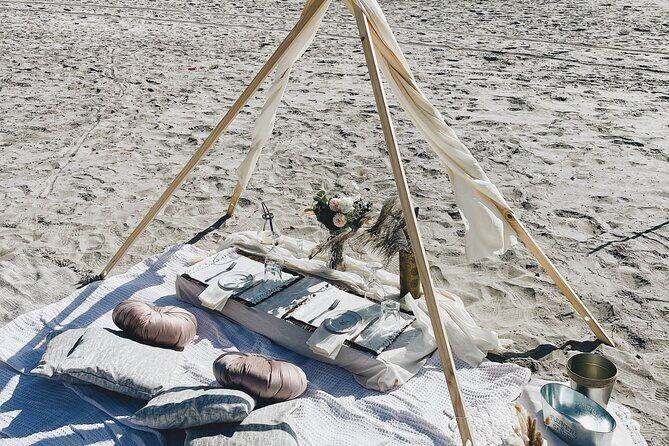 Romantic Picnic by the beach - Who Will Love This?