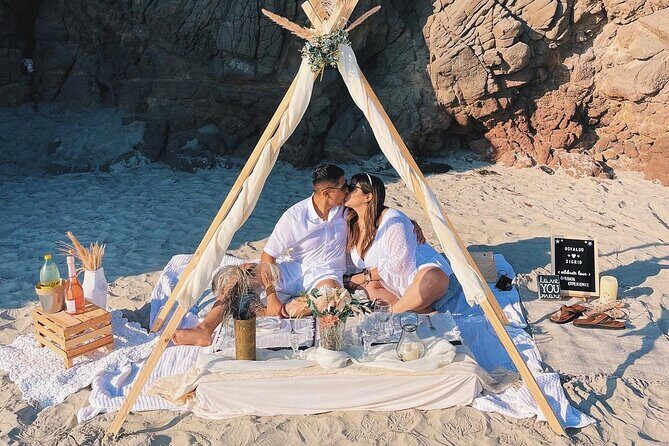 Romantic Picnic by the beach - FAQ