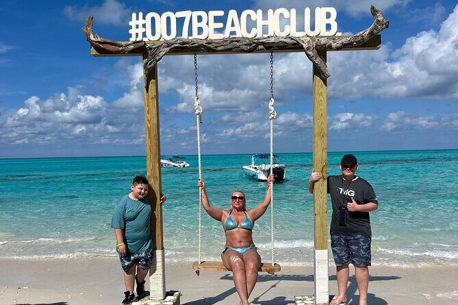 Rose Island Adventure: Snorkel, Sea Turtles, and Private Beach - The Experience: Pros and Cons