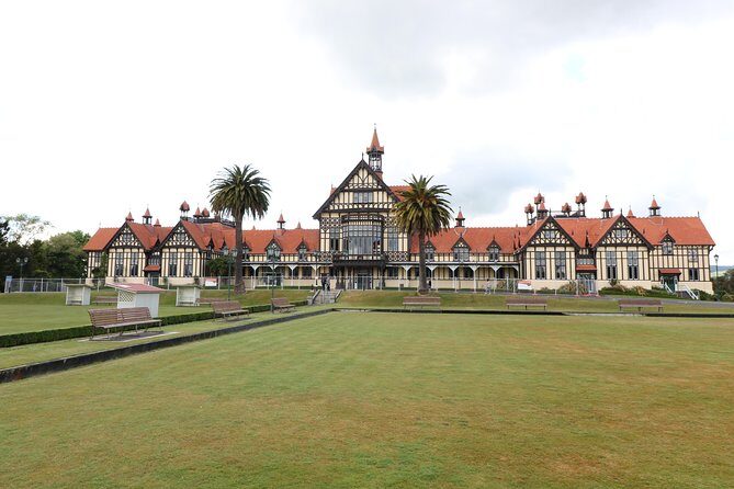 Rotorua and Waitomo Caves Day Trip from Auckland -Smaller Groups - Additional Details and Practical Tips