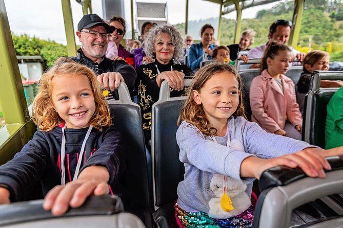 Rotorua Duck Boat Guided City and Lakes Tour - Key Points