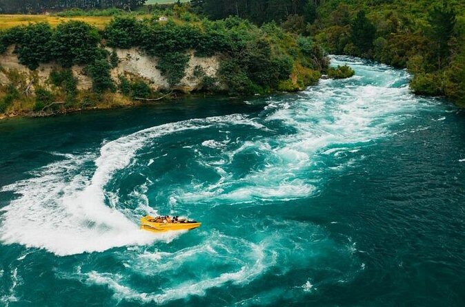 Rotorua Full Day Tour Including Rapids Jet, Wai-O-Tapu & Te Pa Tu - Who Will Love This Tour?