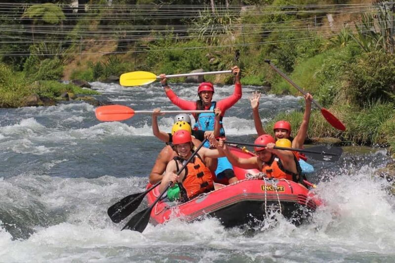 Rotorua: Tarawera River Raft and Kayak Adventure - An Introduction to the Experience