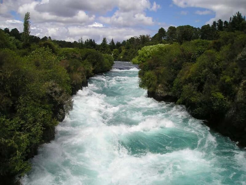 Rotorua & Taupo:Wai-O-Tapu, Redwood Walk & Hukka falls Tour - Exploring Rotorua & Taupo: A Journey Through Nature’s Most Impressive Features