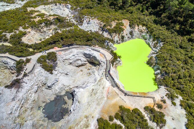 Rotorua to Auckland via Taupo and Hamilton Gardens Tour (one-way) - Who Will Love This Tour?