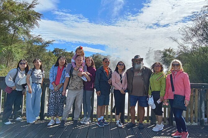 Rotorua to Wai-o-Tapu Thermal Wonderland Shuttle - An In-Depth Look at the Tour Itinerary