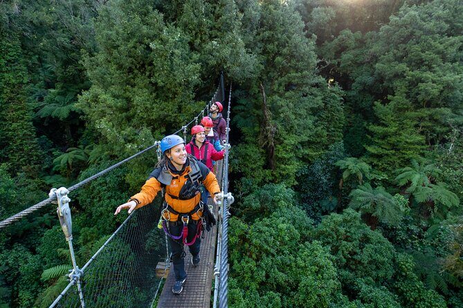 Rotoruas Ultimate Zipline: 6 ziplines, 400 m Tandem, Cliff Walk - An Overview of Rotorua’s Ultimate Zipline Tour