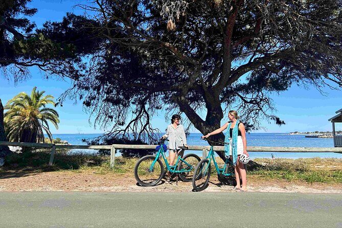 Rottnest Skydive + Fremantle Ferry Package - The Sum Up