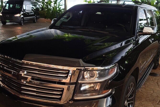 Round trip Airport Private Transfer (Nassau Limousine) - The Sum Up