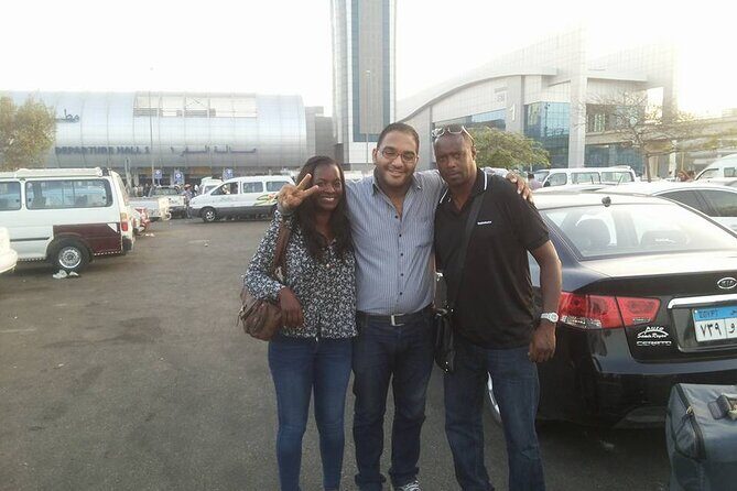 Round-Trip Airport Transfer in Cairo or Giza - Practical Tips for Travelers