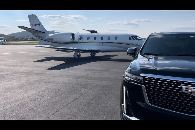 Round Trip to Jack Daniel with Best Nashville Limo Service. - Who Will Love This Experience?