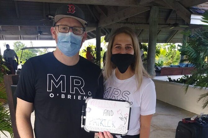 Round-Trip Transfer between Antigua Airport and Antigua Hotels - Who Will Love This Service?