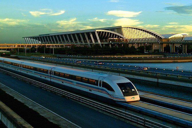 Round-trip Transfer by High-Speed Maglev Train: Shanghai Pudong International Airport - Key Points