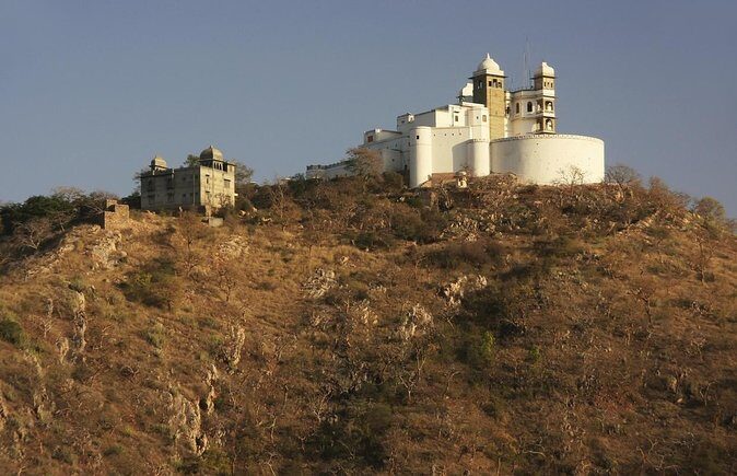 Round Trip Transfers to Sajjangarh Monsoon Palace with tickets - Introduction: An Easy, No-Hassle Visit to Sajjangarh Monsoon Palace