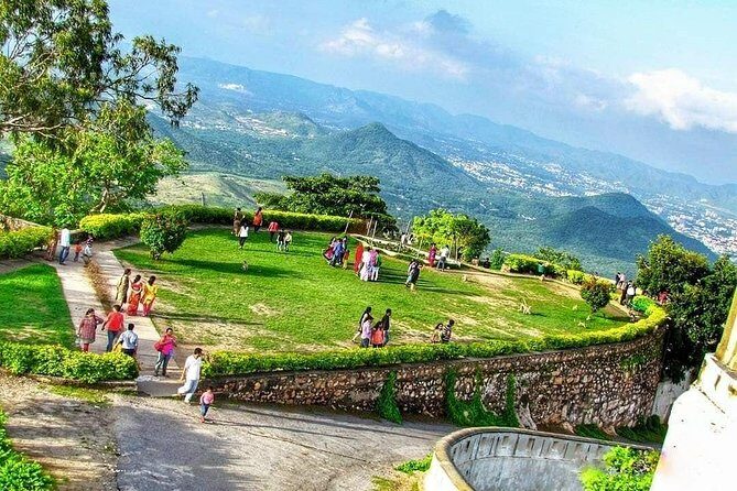 Round Trip Transfers to Sajjangarh Monsoon Palace with tickets - What’s Included and What’s Not