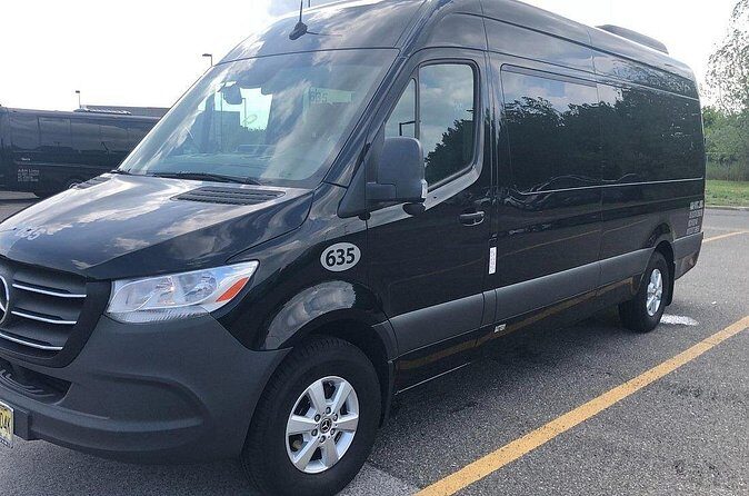 Roundtrip Private Shopping Transfer to Woodbury or Jersey Gardens - Pricing and Value