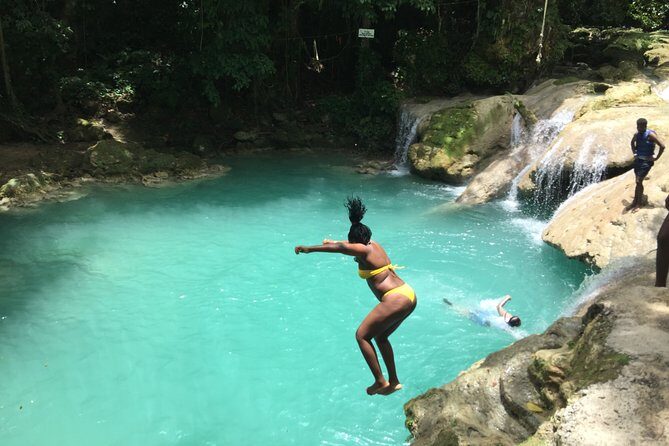 Roundtrip Private Shuttle from Ocho Rios to Blue Hole and Back - Introduction