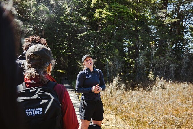 Routeburn Guided Day Hike from Te Anau with Lunch & Transport - The Experience in Context