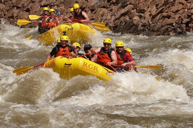 Royal Gorge Rafting Half Day Tour (FREE wetsuit use!) - Class IV Extreme fun! - The Sum Up