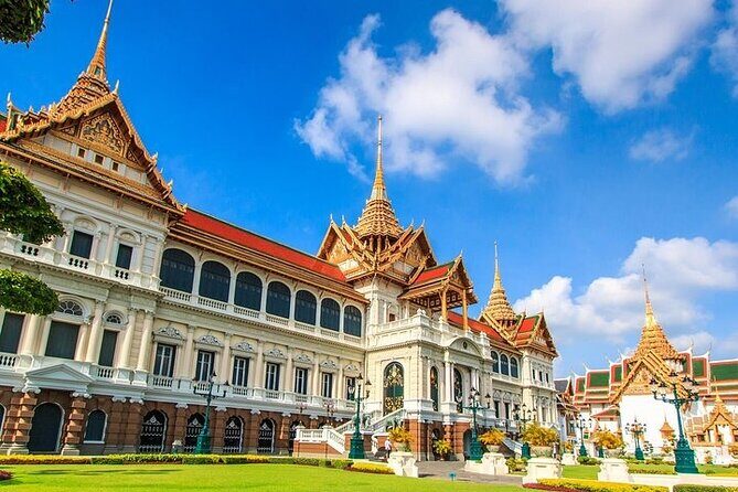 Royal Palace Bangkok Entrance Ticket with Hotel Pick Up - FAQ