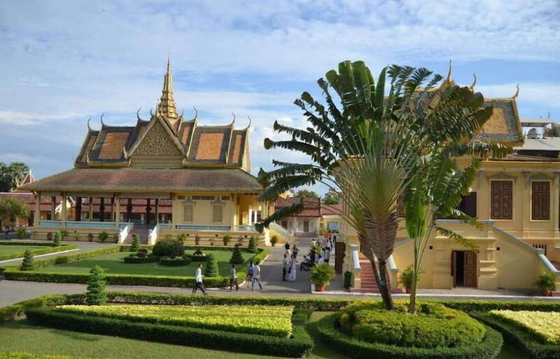 Royal Palace, National Museum & Wat Phnom with Private tour - A Well-Balanced Introduction to Phnom Penh