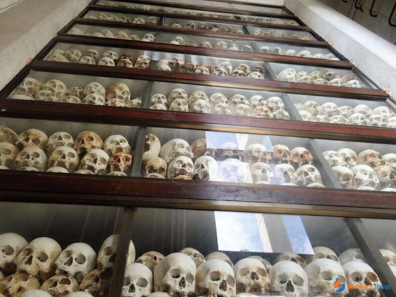 Royalpalace, Toul Sleng (S21), Museum & Killing Field - Visiting Choeung Ek: The Killing Fields