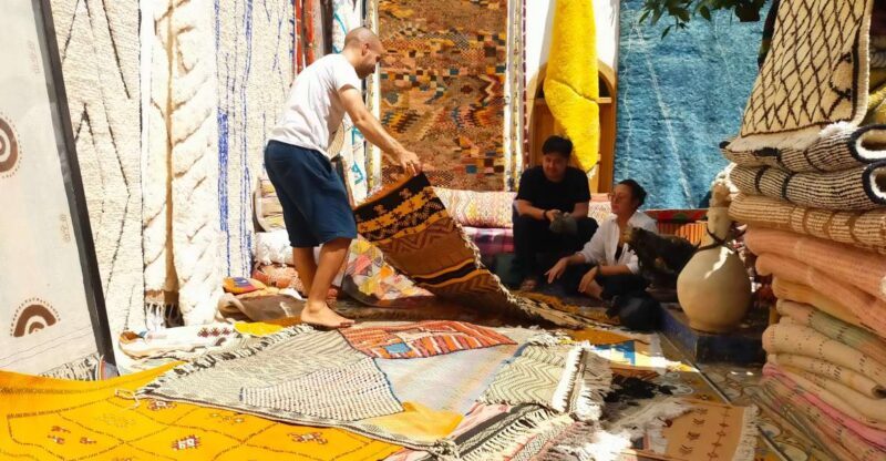 Rug Shopping Experience By Fadma Rugs - The Essence of the Fadma Rugs Experience