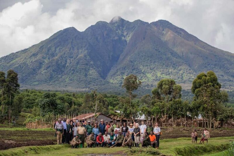 Rwanda: 1-Day Mount Gahinga Volcano Hike with Transfers - Key Points