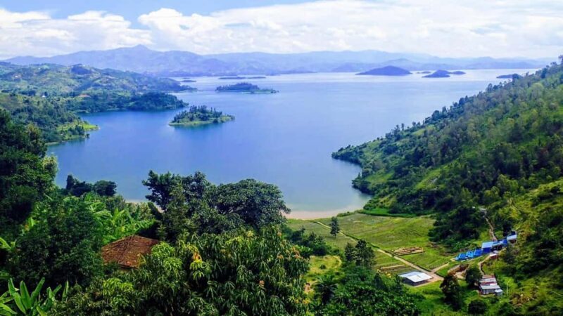 Rwanda: 3-Day Lake Kivu Holiday with Kigali City Tour - Exploring Nearby Towns