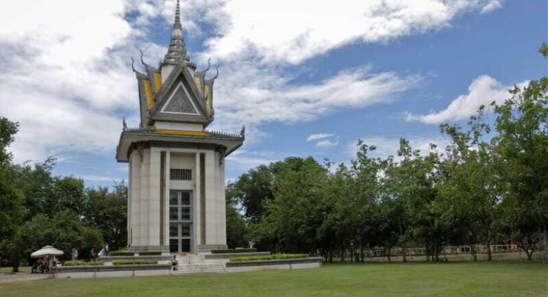 S21 & Killing Fields Tour with Khmer Lunch & Drink - Final Thoughts: Who Should Take This Tour?