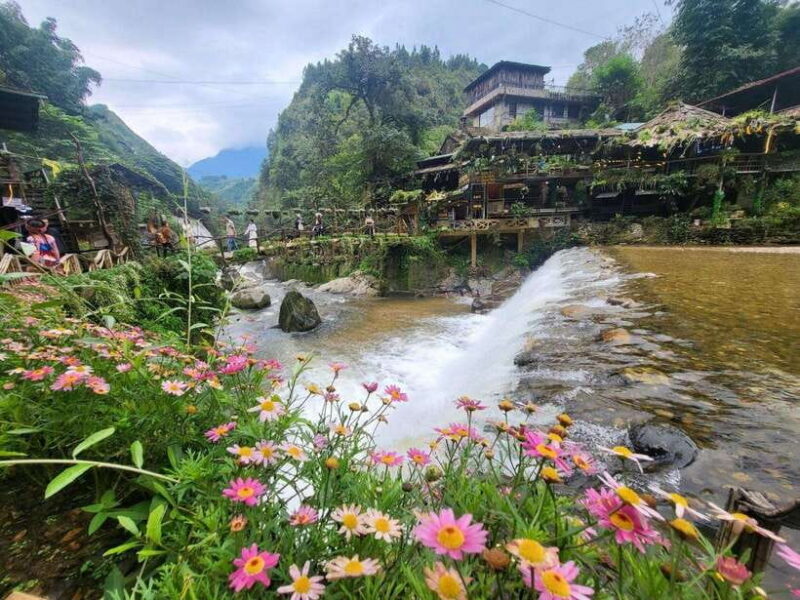 Sa Pa: Cat Cat Village Tour to Visit Local People - The Waterfall and Bridge: Highlights of the Trek