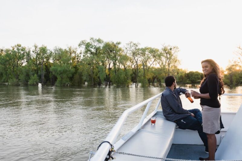 Sacramento: Alive After Five Cocktail River Cruise - An Introduction to Sacramento’s Alive After Five Cocktail Cruise