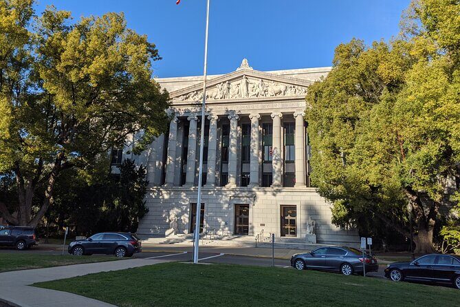 Sacramento Capitol Park Scavenger Hunt Walking Tour - A Fun and Flexible Way to Explore Sacramento Capitol Park