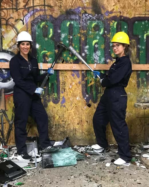 Sacramento Downtown: Rage Room Experience - An Unusual Spin on Stress Relief