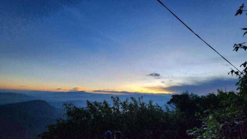 Sacred Sunrise Adventure: Adams Peak Day Tour - Practical Tips for the Climb